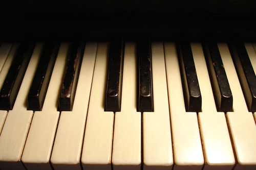Piano_keys