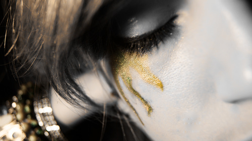I_cry_glitter_2_edited-1