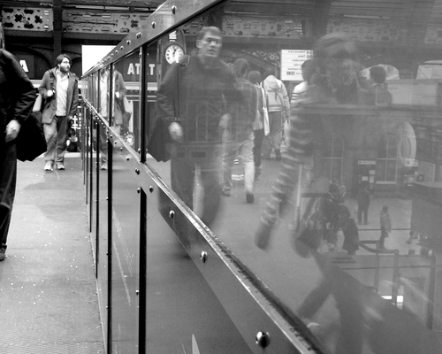 Reflectionsonafootbridge4bw
